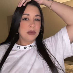 Meet your Posher, Yaiselin